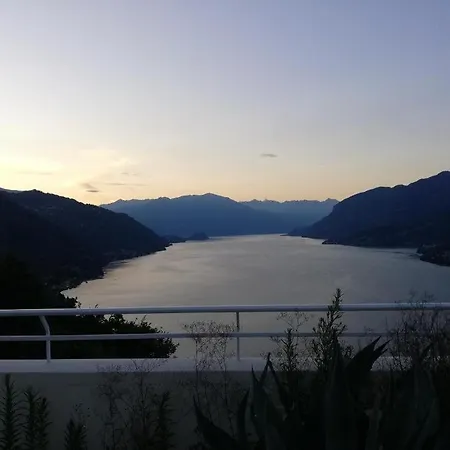 Penthouse With Big Terrace In With Pool Appartamento