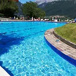 Апартаменты Penthouse With Big Terrace In With Pool Вальброна