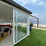 Penthouse With Big Terrace In With Pool Апартаменты