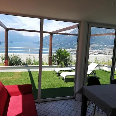 Penthouse With Big Terrace In With Pool Appartamento