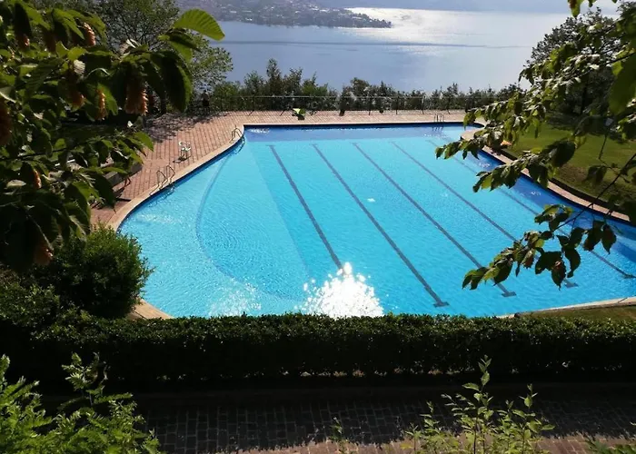 Penthouse With Big Terrace In With Pool *