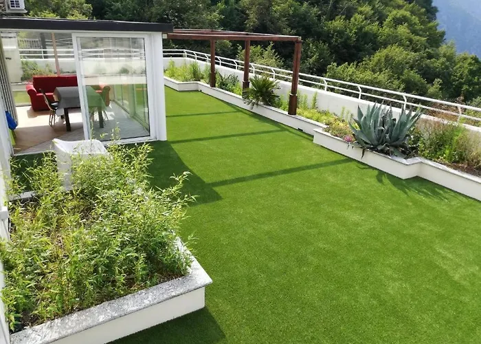 Penthouse With Big Terrace In With Pool Lägenhet *