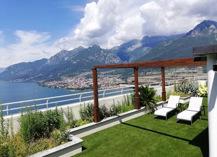 Penthouse With Big Terrace In With Pool * Valbrona